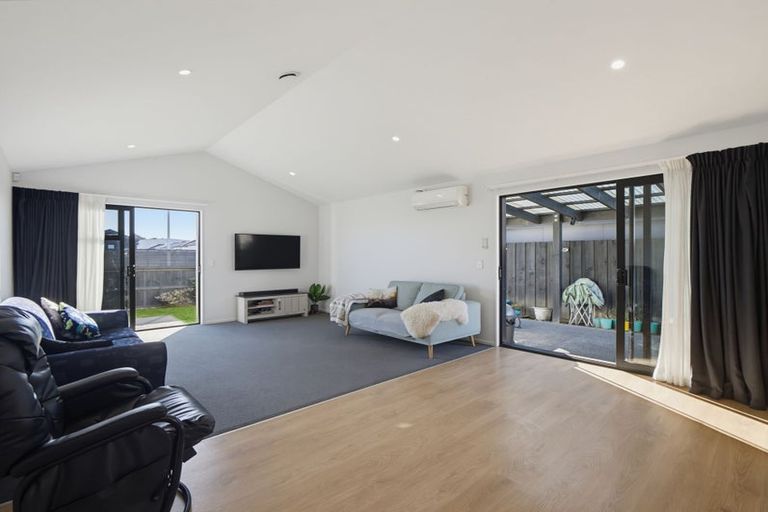 Photo of property in 50 Blakes Road, Belfast, Christchurch, 8051