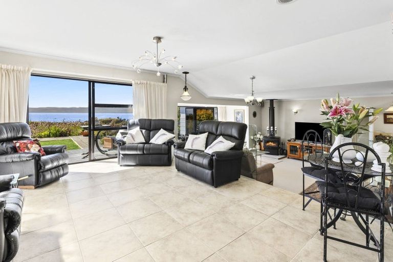 Photo of property in 208 Pomona Road, Ruby Bay, Upper Moutere, 7173