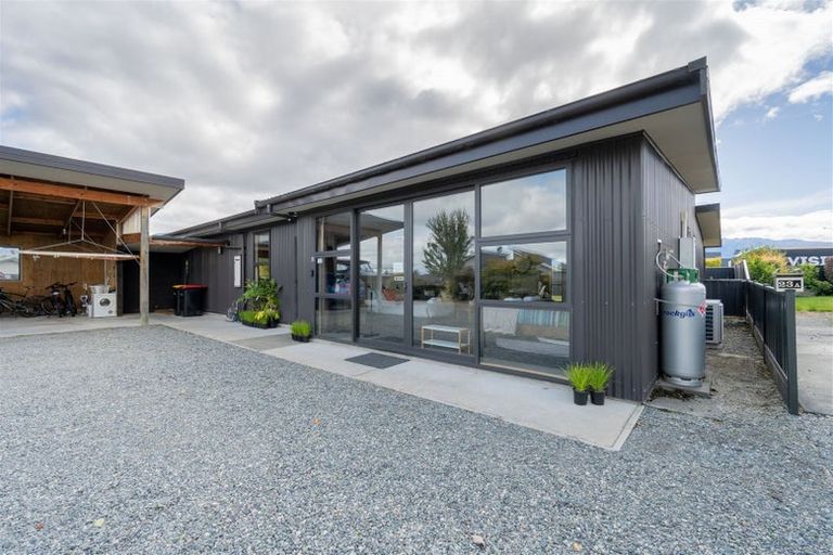 Photo of property in 21 Pop Andrew Drive, Te Anau, 9600