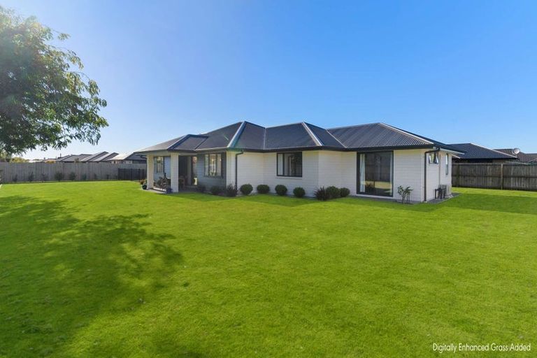 Photo of property in 37 Roxburgh Place, Tinwald, Ashburton, 7700