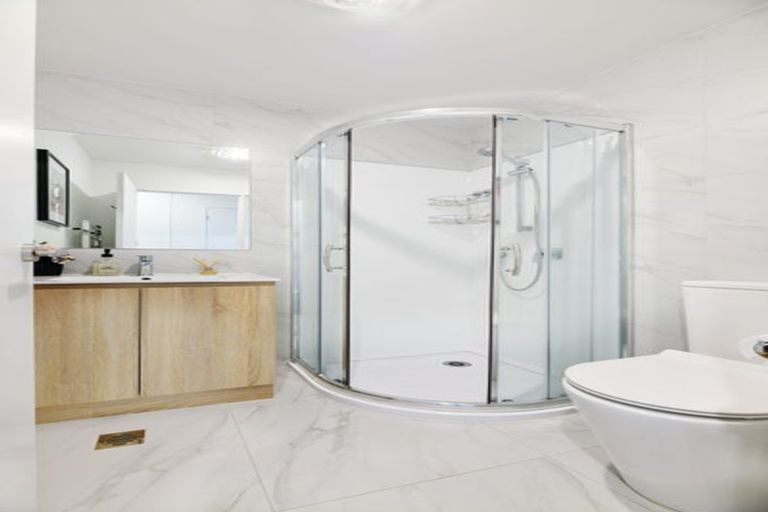 Photo of property in 15/115 Swanson Road, Henderson, Auckland, 0610