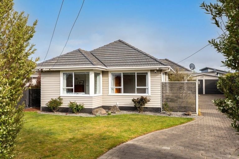 Photo of property in 61 Charlcott Street, Burnside, Christchurch, 8053