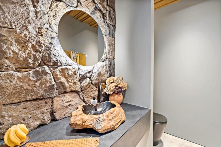 Photo of property in 14b William Street, Takapuna, Auckland, 0622