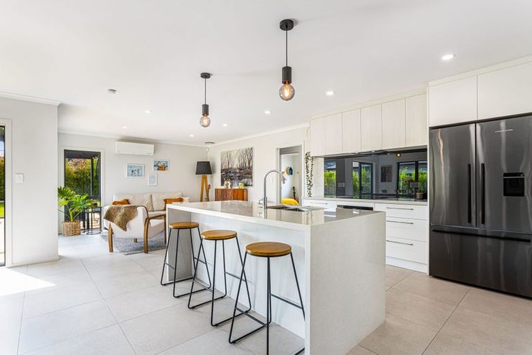 Photo of property in 7 Tilly Lane, Huapai, Kumeu, 0810