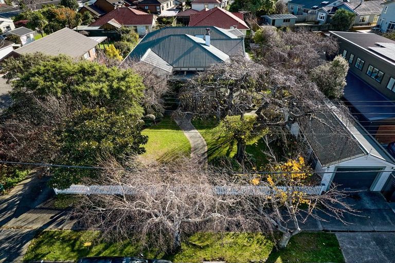 Photo of property in 2/83 Penrose Street, Woburn, Lower Hutt, 5010