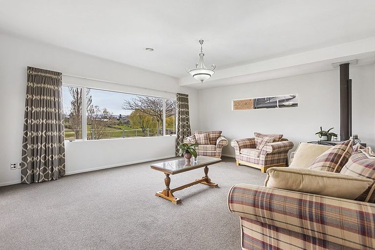 Photo of property in 6 Revival Lane, Mount Pisa, Cromwell, 9383