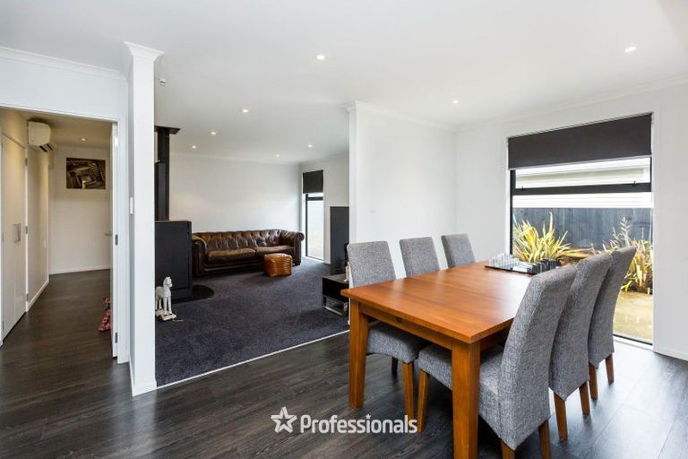 Photo of property in 48 Black Beech Street, Birchville, Upper Hutt, 5018