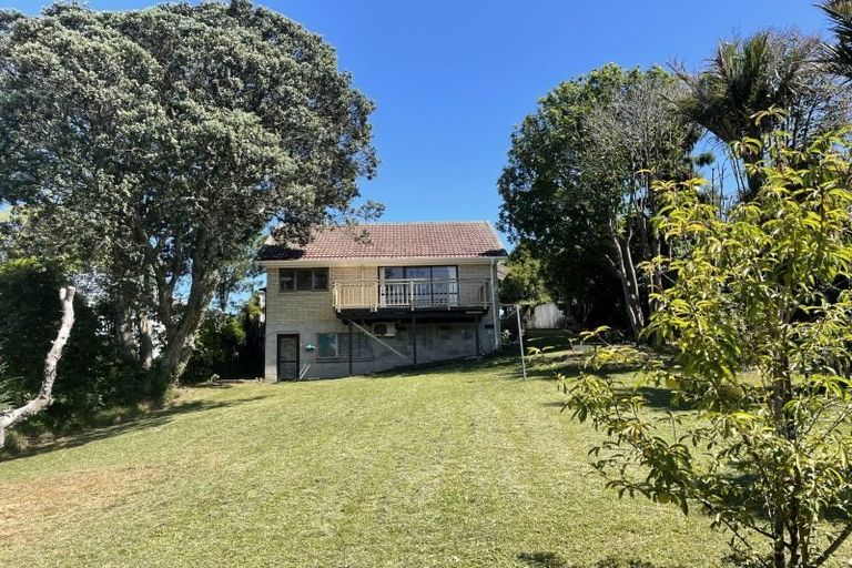 Photo of property in 2/42 Minerva Terrace, Cockle Bay, Auckland, 2014