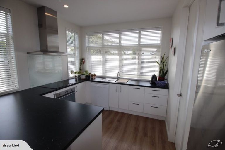 Photo of property in 1/51 Sheldon Street, Woolston, Christchurch, 8023