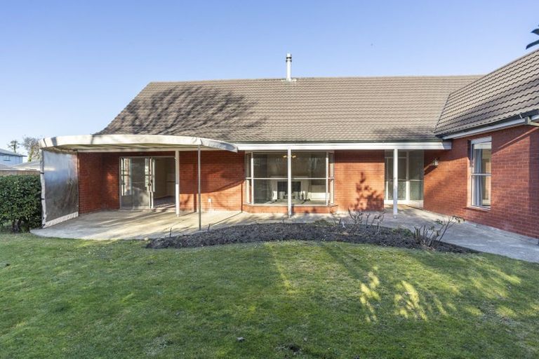 Photo of property in 64 Hamilton Avenue, Ilam, Christchurch, 8041