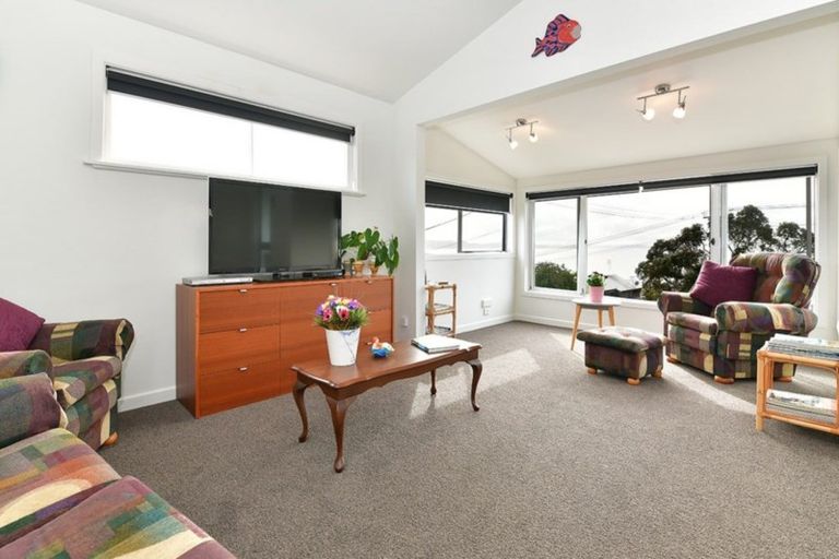 Photo of property in 9 Joydon Place, Stanmore Bay, Whangaparaoa, 0932