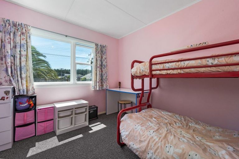 Photo of property in 4 Seabury Avenue, Foxton Beach, Foxton, 4815