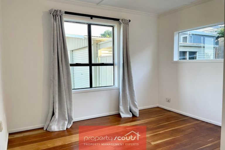 Photo of property in 29 Cutfield Road, New Plymouth, 4310