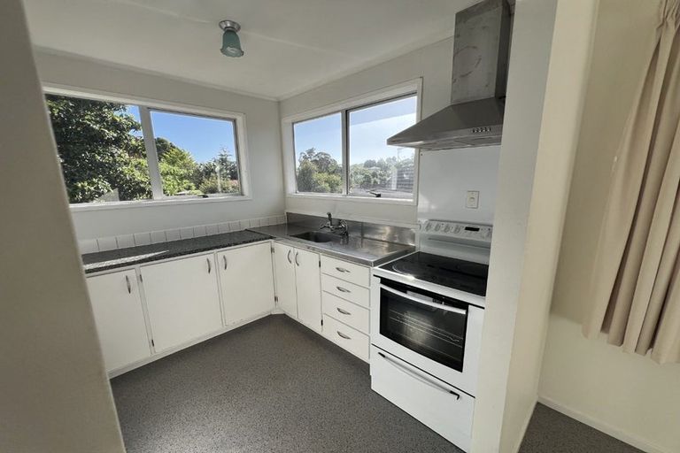 Photo of property in 12 Redwing Street, Browns Bay, Auckland, 0630
