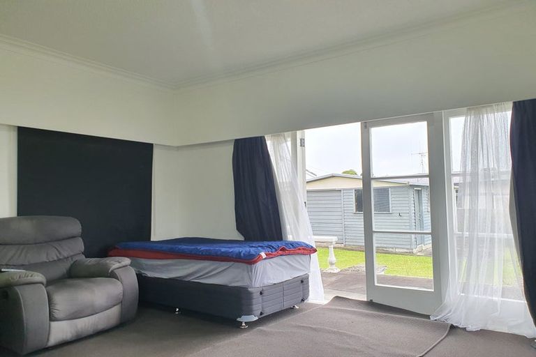 Photo of property in 11 Normandy Avenue, Melville, Hamilton, 3206