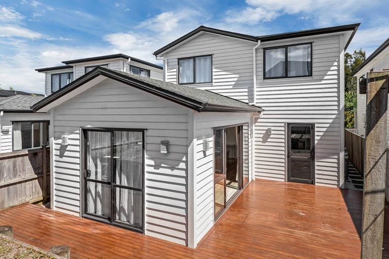 Photo of property in 68 Kano Way, Hobsonville, Auckland, 0616