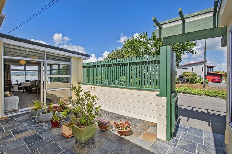 Photo of property in 182 Beach Road, Onerahi, Whangarei, 0110