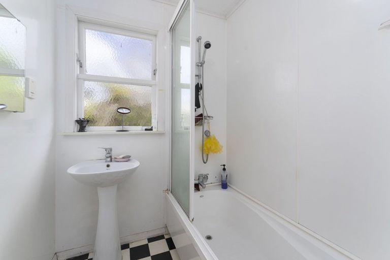 Photo of property in 8 Repo Street, Paraparaumu, 5032