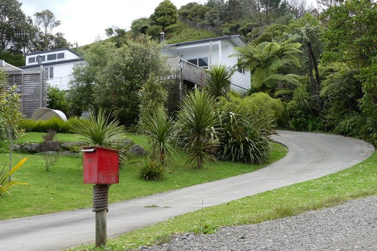 Photo of property in 61 Ocean View Road, Waihi Beach, 3611