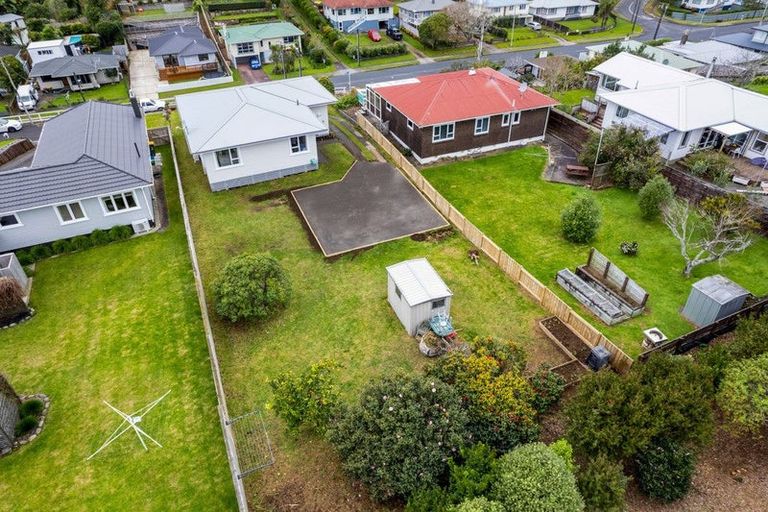 Photo of property in 62 Awanui Street, Merrilands, New Plymouth, 4312