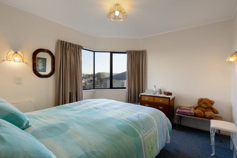 Photo of property in 6a Marjorie Lane, Papamoa Beach, Papamoa, 3118