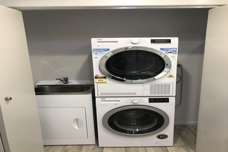 Photo of property in 4/19 Seddon Road, Frankton, Hamilton, 3204