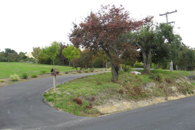 Photo of property in 36 Braeside, Kinmont Park, Mosgiel, 9024