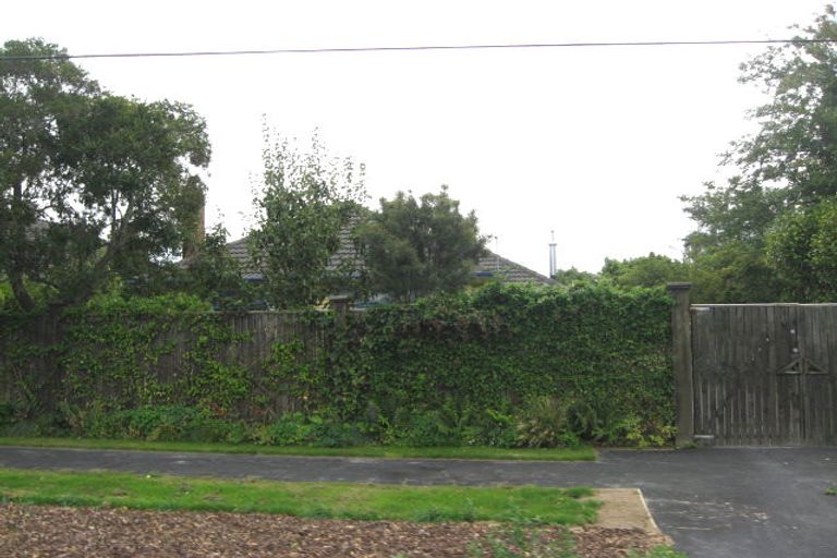 Photo of property in 221 Knowles Street, St Albans, Christchurch, 8052