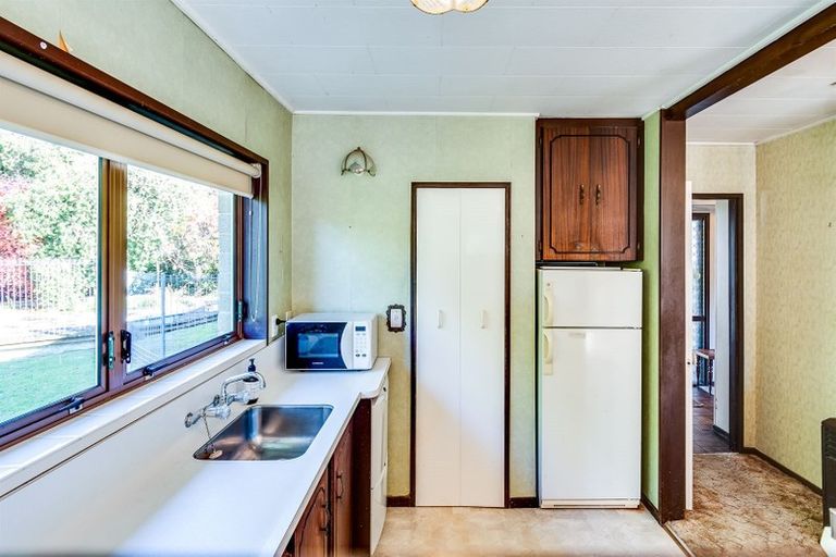 Photo of property in 67 Puketapu Road, Taradale, Napier, 4112