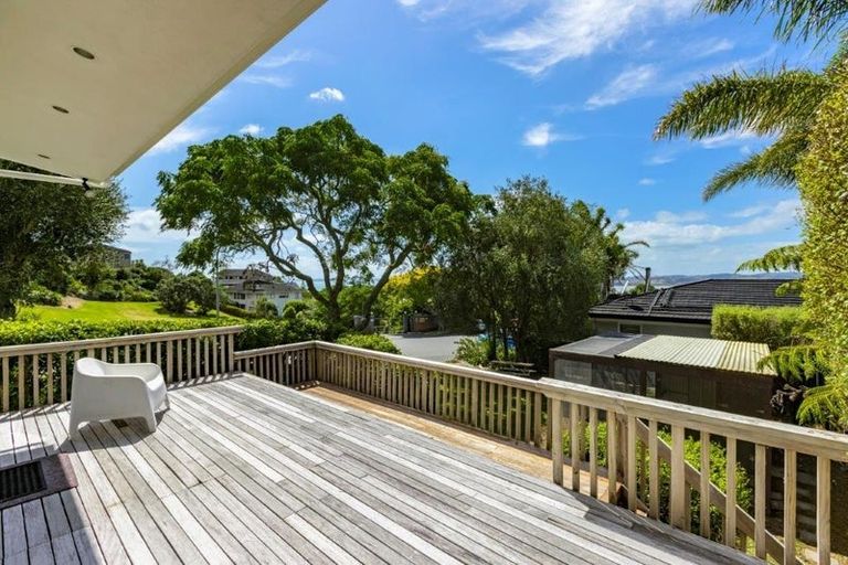 Photo of property in 193 Sandspit Road, Shelly Park, Auckland, 2014