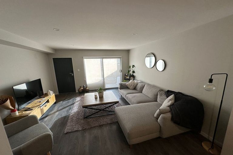 Photo of property in 1d Tarras Road, Kumeu, 0810