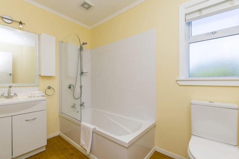 Photo of property in 63a The Drive, Tawa, Wellington, 5028