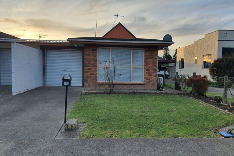 Photo of property in 47a Haydon Street, Roslyn, Palmerston North, 4414