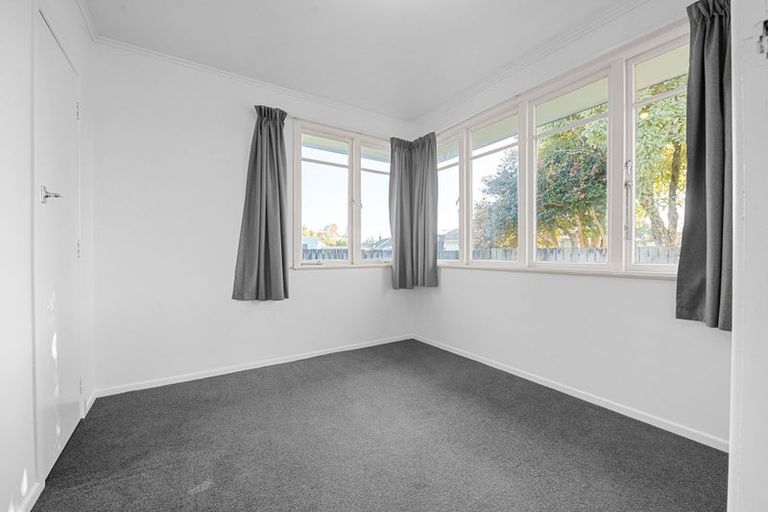 Photo of property in 5a Paul Crescent, Fairfield, Hamilton, 3214