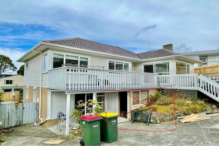 Photo of property in 17 Camelot Place, Glenfield, Auckland, 0629