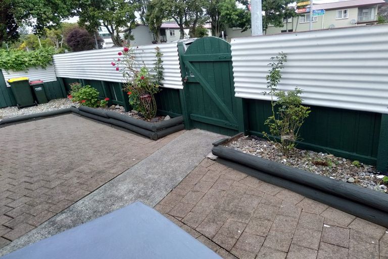 Photo of property in 2/637 High Street, Boulcott, Lower Hutt, 5010