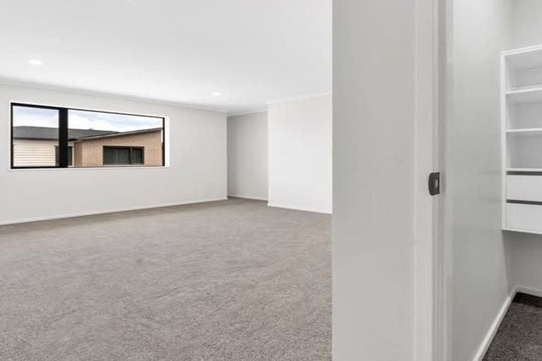 Photo of property in 147c Bucklands Beach Road, Bucklands Beach, Auckland, 2012