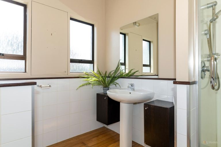 Photo of property in 25 Main Road, Pleasant Point, 7903