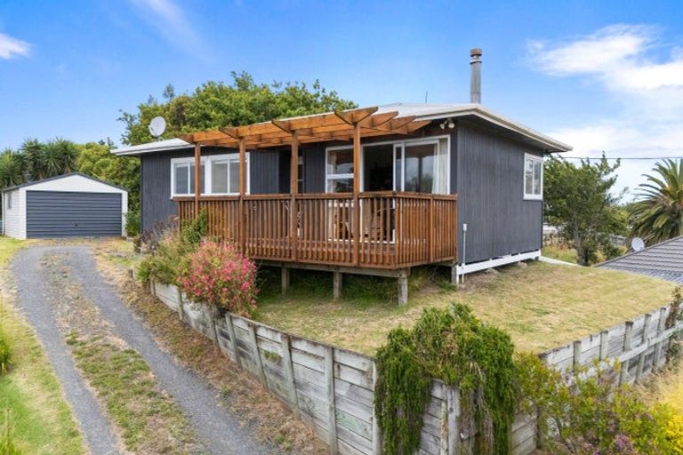 Photo of property in 5-7 Howe Street, Foxton, 4814
