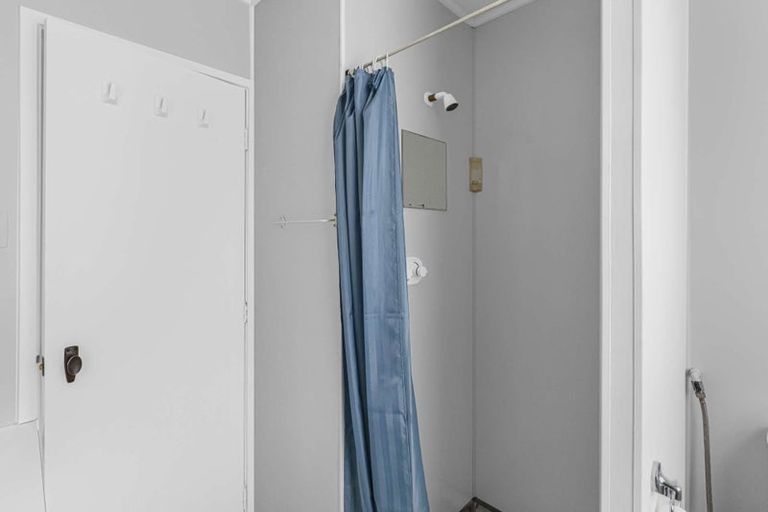 Photo of property in 2 Milton Street, Gore, 9710