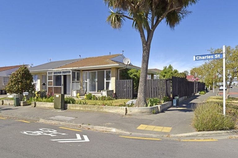 Photo of property in 1/80 Charles Street, Waltham, Christchurch, 8011
