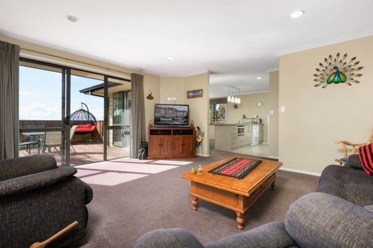 Photo of property in 45 Village Park Drive, Welcome Bay, Tauranga, 3112