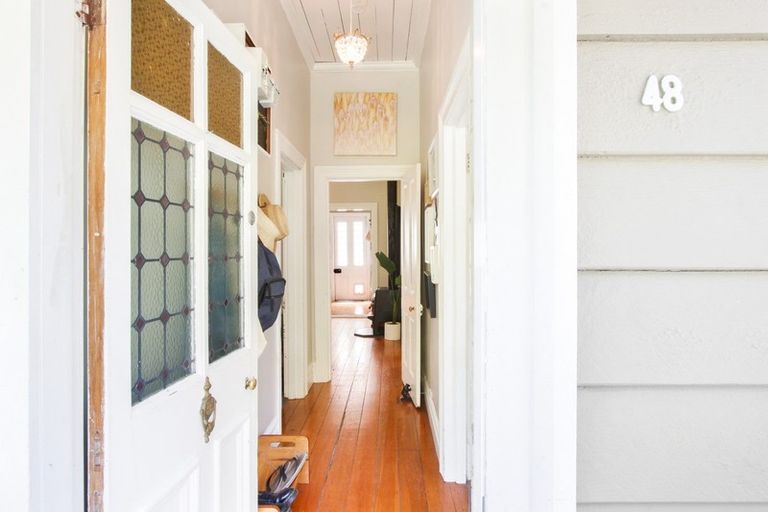 Photo of property in 48 Faraday Street, Hospital Hill, Napier, 4110