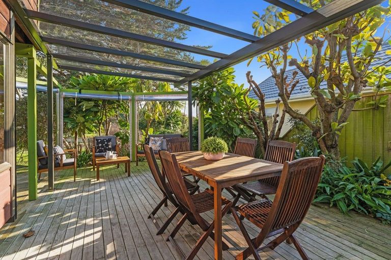 Photo of property in 23 Barrett Drive, Waikanae Beach, Waikanae, 5036