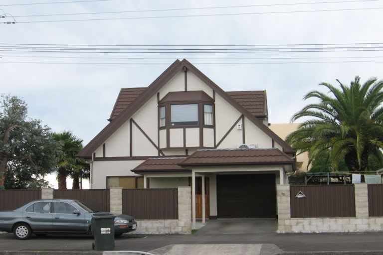 Photo of property in 95 Charles Street, Westshore, Napier, 4110