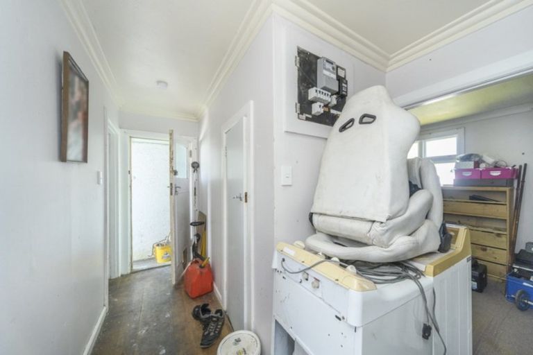 Photo of property in 5 Reserve Road, Longburn, Palmerston North, 4412