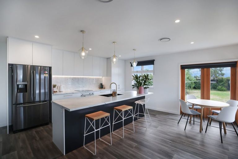 Photo of property in 94 Mcmurdo Street, Tinwald, Ashburton, 7700