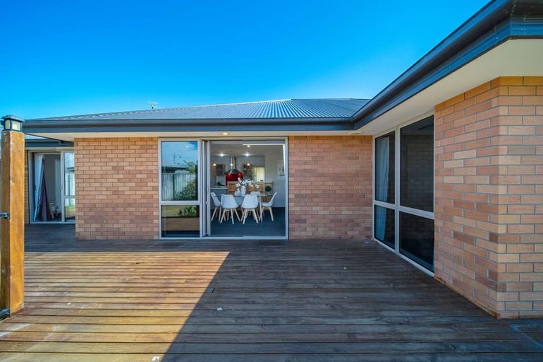 Photo of property in 16 Sterling Crescent, Kaiapoi, 7630