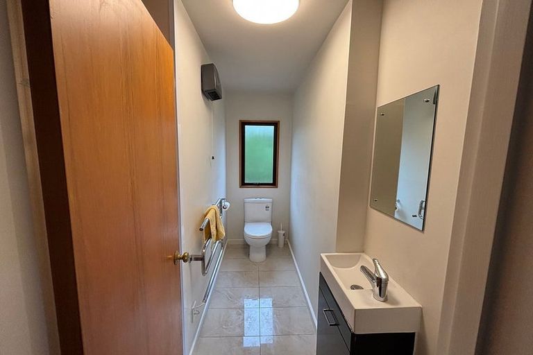 Photo of property in 8a Braco Place, Burnside, Christchurch, 8041