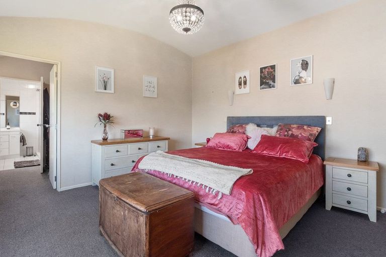 Photo of property in 146b Oceanview Road, Mount Maunganui, 3116